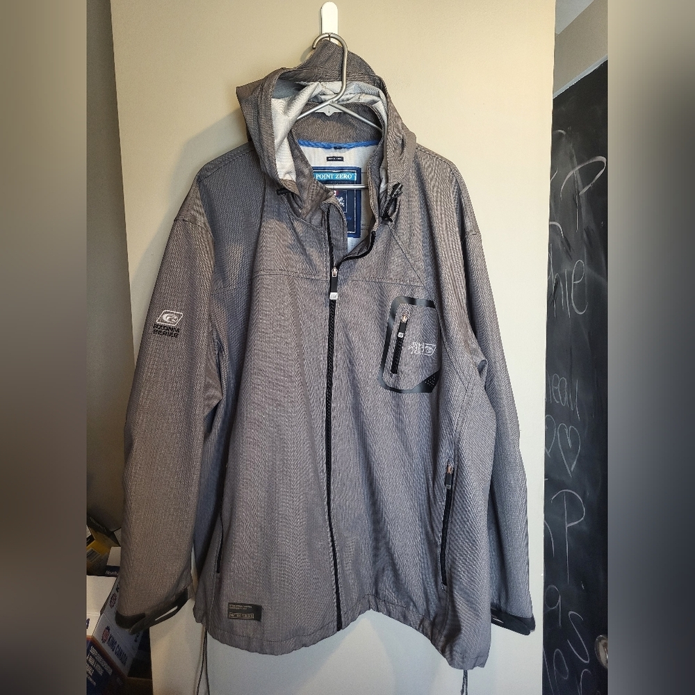 Point Zero Charcoal Men's Jacket, Size 2 XL